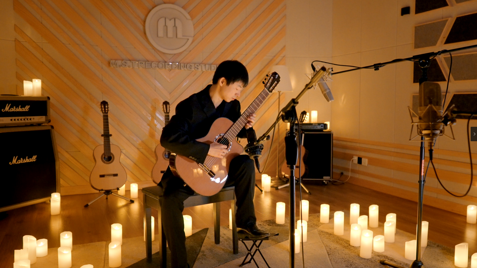 Why Is the Avila Electric Guitar the Choice of Discerning Musicians?